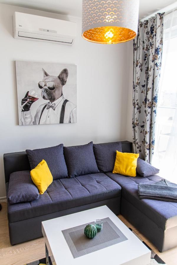 Flexible Selfcheckins 32 - Zagreb - Garage - Electric Vehicle Ccharger - Big Loggia - New - Apartments Repinc 32 ภายนอก รูปภาพ